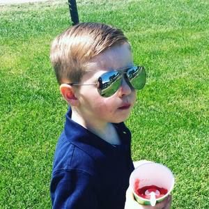 Meet your Posher, Elizabeth